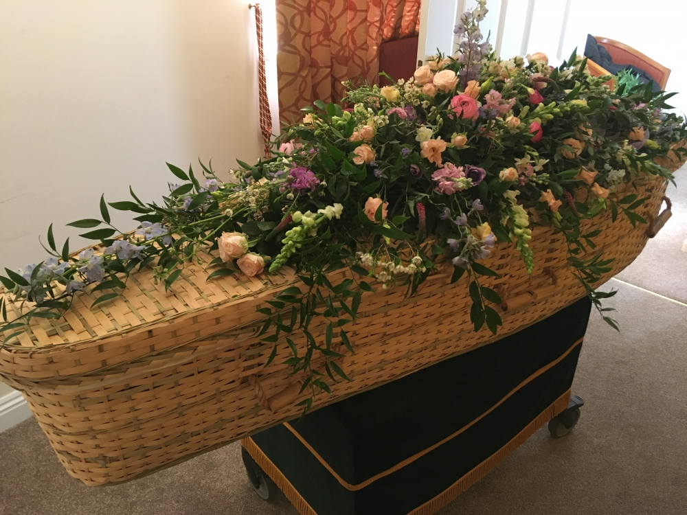 Bespoke Coffin Spray